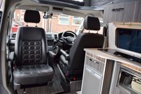 USED 2017 67 VOLKSWAGEN TRANSPORTER T32 TDI KOMBI HIGHLINE 4 MOTION T6 HIGHLINE CONVERSION TWIN ELECTRIC DOORS/ MEGA SPEC