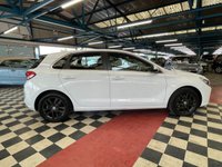 USED 2017 17 HYUNDAI I30 1.4 T-GDI SE NAV 5d 139 BHP 