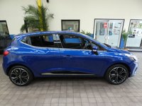 USED 2018 68 RENAULT CLIO 0.9 ICONIC TCE 5d 89 BHP STUNNING EXAMPLE SAT NAV 1 OWNER FREE 12 MONTHS GOLD WARRANTY