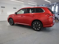 USED 2018 18 MITSUBISHI OUTLANDER 2.0 PHEV 4H 5d 200 BHP ECONOMY PRICE TAG AND COMFORT LEVELS COMES WITH SERVICE HISTORY AND ONLY ONE OWNER FROM NEW. READY FOR SALE AND VIEWINGS