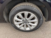 USED 2013 13 VOLKSWAGEN TOURAN 2.0 SPORT TDI BLUEMOTION TECHNOLOGY 5d 138 BHP FANTASTIC EXAMPLE + COMPREHENSIVE VW SERVICE HISTORY + 1 YEAR MOT  + RAC WARRANTY