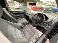 USED 2013 13 VOLKSWAGEN TOURAN 2.0 SPORT TDI BLUEMOTION TECHNOLOGY 5d 138 BHP FANTASTIC EXAMPLE + COMPREHENSIVE VW SERVICE HISTORY + 1 YEAR MOT  + RAC WARRANTY