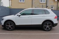 USED 2017 17 VOLKSWAGEN TIGUAN 2.0 SE NAV TDI BMT 4MOTION DSG 5d 148 BHP 1 Owner, Full VW History, Pan Roof, Apple Car Play, Parking Sensors, Power Tailgate, Dual Climate