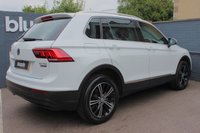 USED 2017 17 VOLKSWAGEN TIGUAN 2.0 SE NAV TDI BMT 4MOTION DSG 5d 148 BHP 1 Owner, Full VW History, Pan Roof, Apple Car Play, Parking Sensors, Power Tailgate, Dual Climate