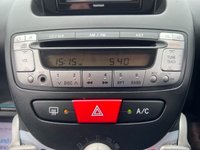 USED 2014 14 TOYOTA AYGO 1.0 VVT-I MOVE WITH STYLE 5d 68 BHP Stunning Napoli Blue 5 door with Sat Nav
