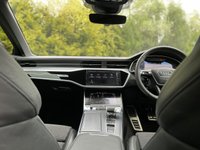 USED 2018 68 AUDI A6 2.0 TDI S LINE 4d 202 BHP Digital Cockpit Body Styling