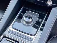 USED 2017 67 JAGUAR F-PACE 2.0 R-SPORT AWD 5d 178 BHP 
