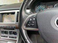 USED 2012 12 JAGUAR XF 2.2 D LUXURY 4d 190 BHP 