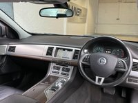 USED 2012 12 JAGUAR XF 2.2 D LUXURY 4d 190 BHP 