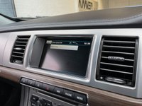 USED 2012 12 JAGUAR XF 2.2 D LUXURY 4d 190 BHP 