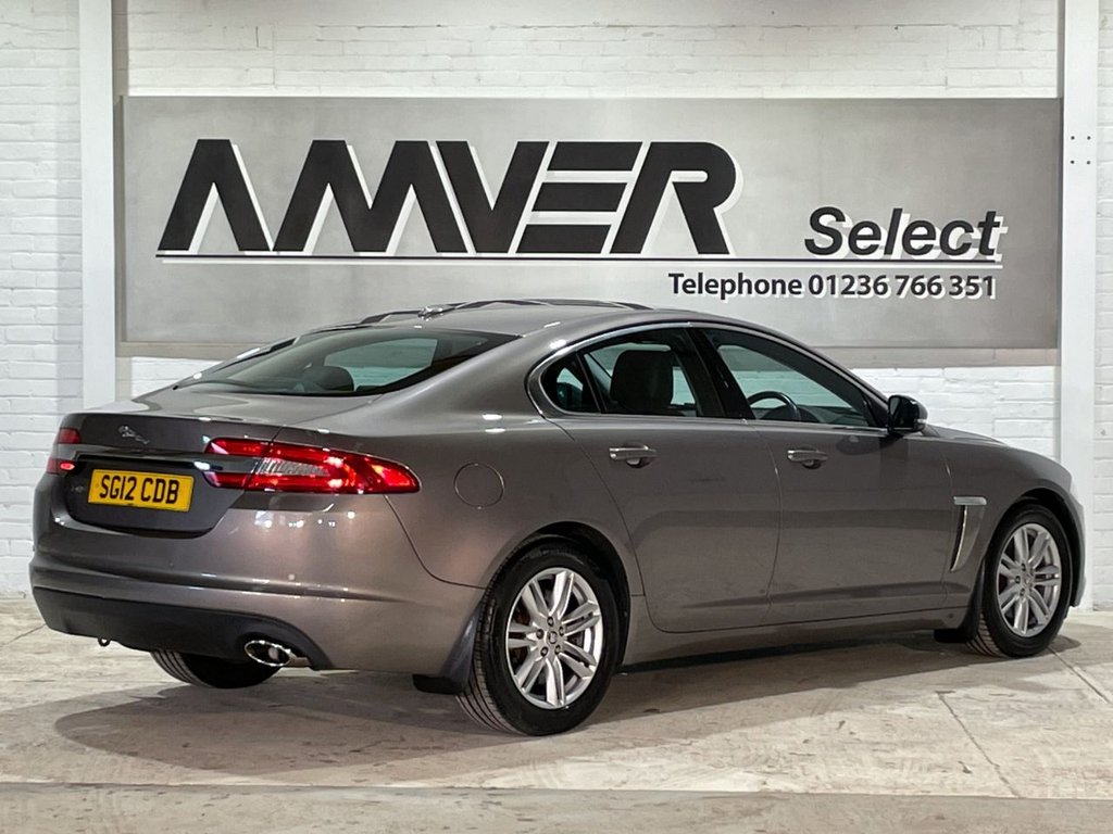 USED 2012 12 JAGUAR XF 2.2 D LUXURY 4d 190 BHP 