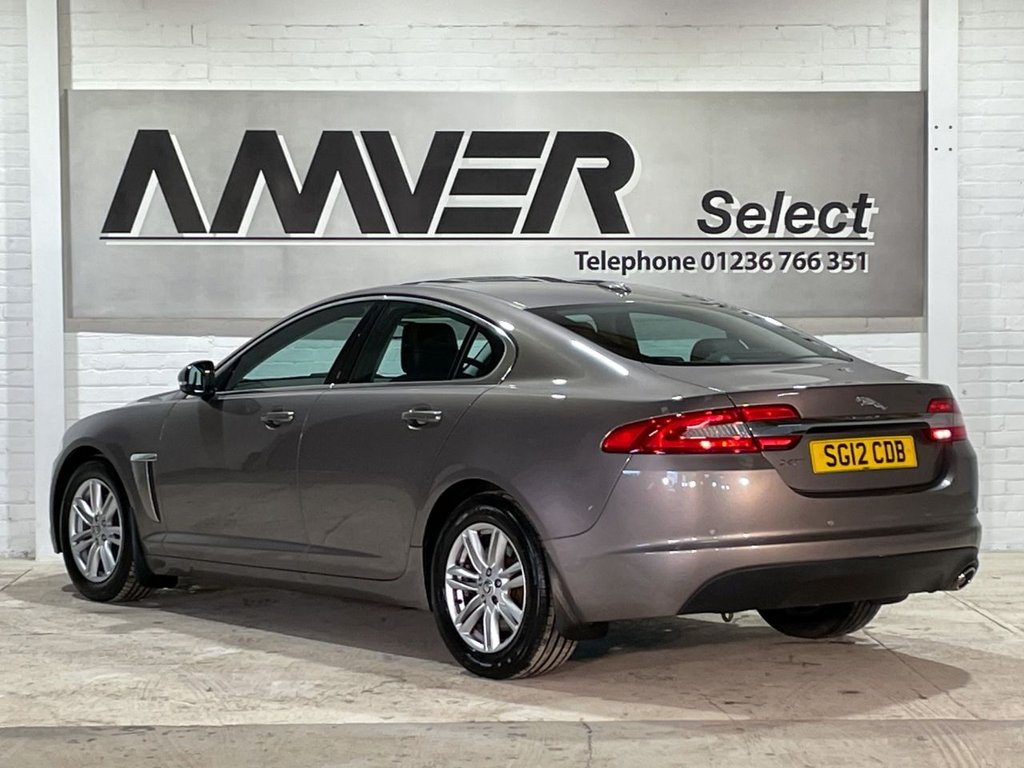USED 2012 12 JAGUAR XF 2.2 D LUXURY 4d 190 BHP 