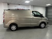 USED 2014 14 FORD TRANSIT CUSTOM 2.2 290 LIMITED LR P/V 124 BHP * AIR CON * ALLOYS * PARKING SENSORS * ROOF RACK *