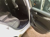 USED 2011 61 VOLKSWAGEN GOLF 1.4 SE TSI 5d 121 BHP ONLY 34,000 MILES//2 OWNER//X10 AIRBAGS//FRONT AND REAR PARK SENSORS//AIRCON//ALLOYS//BLUETOOTH HANDS FREE 121 BHP ONLY 34,000 MILES//2 OWNER//X10 AIRBAGS//FRONT AND REAR PARK SENSORS//AIRCON//ALLOYS\\BLUETOOTH HANDS FREE