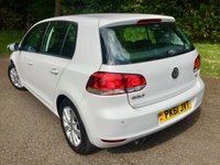 USED 2011 61 VOLKSWAGEN GOLF 1.4 SE TSI 5d 121 BHP ONLY 34,000 MILES//2 OWNER//X10 AIRBAGS//FRONT AND REAR PARK SENSORS//AIRCON//ALLOYS//BLUETOOTH HANDS FREE 121 BHP ONLY 34,000 MILES//2 OWNER//X10 AIRBAGS//FRONT AND REAR PARK SENSORS//AIRCON//ALLOYS\\BLUETOOTH HANDS FREE