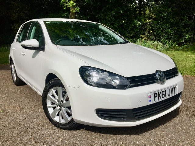 2011 61 Volkswagen Golf 1.4 SE TSI 5d 121 BHP ONLY 34,000 MILES//2 OWNER//X10 AIRBAGS//FRONT AND REAR PARK SENSORS//AIRCON//ALLOYS//BLUETOOTH HANDS FREE