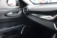 USED 2019 68 ALFA ROMEO GIULIA 2.0 TB VELOCE TI 4d 277 BHP VERY RARE TI EDITION