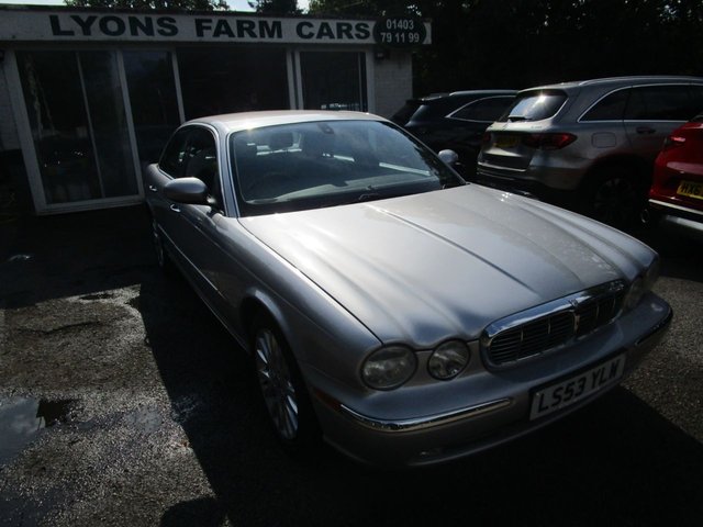 2003 53 Jaguar Xj6 3.0 V6 SE 4d 262 BHP AUTOMATIC