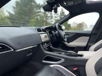 USED 2017 67 JAGUAR F-PACE 3.0 V6 S AWD 5d 296 BHP Panoramic Glass Roof Pro Nav