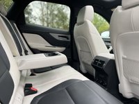 USED 2017 67 JAGUAR F-PACE 3.0 V6 S AWD 5d 296 BHP Panoramic Glass Roof Pro Nav