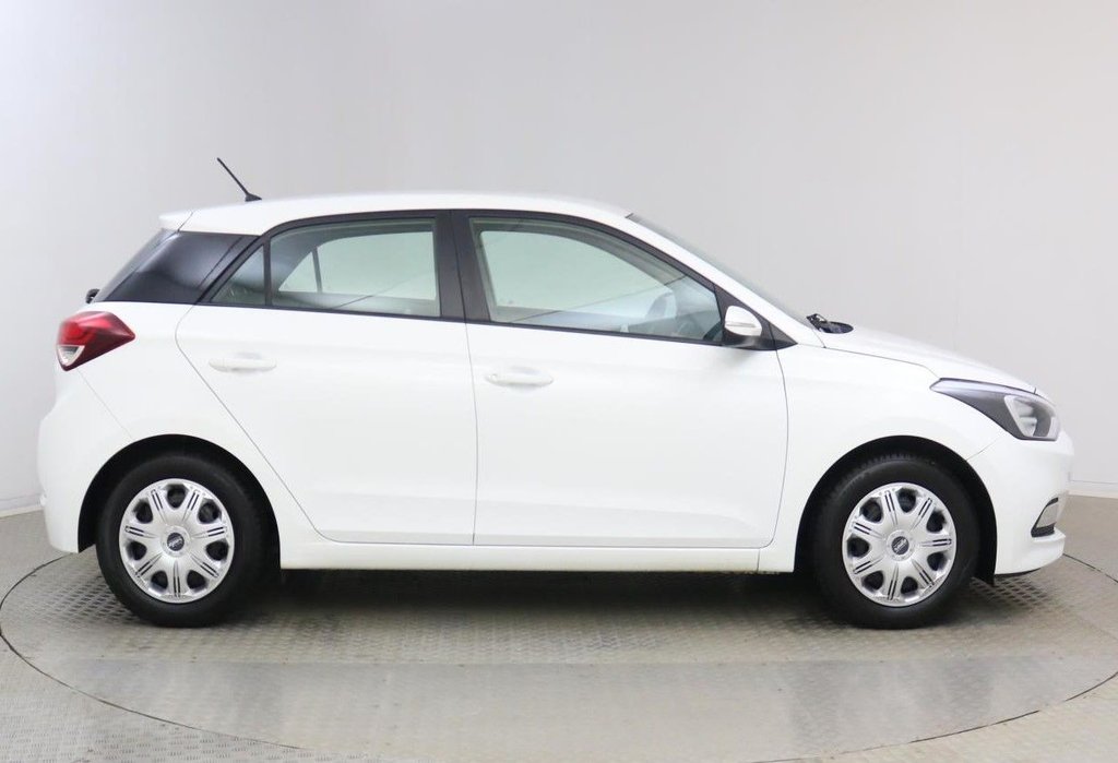 USED 2015 15 HYUNDAI I20 1.2 GDI S 5d  