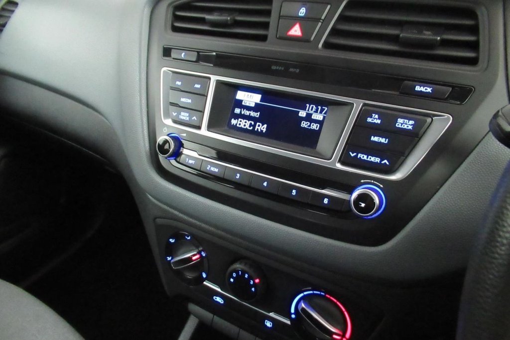 USED 2015 15 HYUNDAI I20 1.2 GDI S 5d  