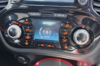 USED 2015 65 NISSAN JUKE 1.2 ACENTA PREMIUM DIG-T 5d 115 BHP 7 Service Stamps, Reversing Camera, 17" Black Alloys, Satellite Navigation, Bluetooth, Privacy Glass