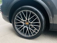 USED 2021 21 PORSCHE CAYENNE 3.0T V6 TIPTRONIC 5d 340 BHP 1 Owner, Pan Roof, Rear Cam