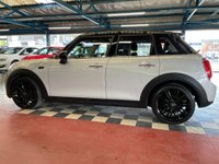 USED 2017 17 MINI HATCH COOPER 1.5 COOPER D 5d 114 BHP 