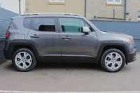 USED 2016 16 JEEP RENEGADE 2.0 M-JET LIMITED 5d 138 BHP Full Jeep History, Heated Leather Seats, Heated Steering Wheel, Sat Nav, Touch Screen Media