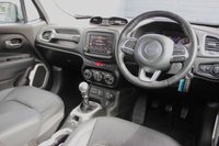 USED 2016 16 JEEP RENEGADE 2.0 M-JET LIMITED 5d 138 BHP Full Jeep History, Heated Leather Seats, Heated Steering Wheel, Sat Nav, Touch Screen Media