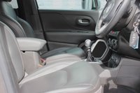 USED 2016 16 JEEP RENEGADE 2.0 M-JET LIMITED 5d 138 BHP Full Jeep History, Heated Leather Seats, Heated Steering Wheel, Sat Nav, Touch Screen Media