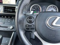 USED 2017 17 LEXUS IS 2.5 300H SPORT 4d 179 BHP 