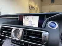 USED 2017 17 LEXUS IS 2.5 300H SPORT 4d 179 BHP 