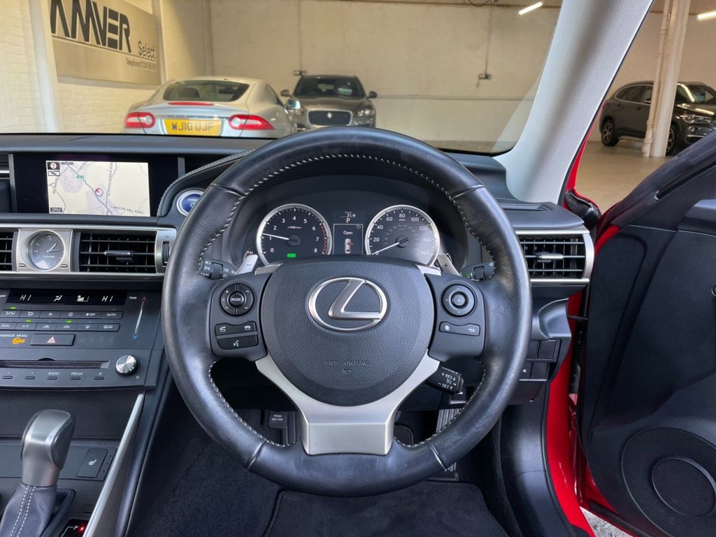 USED 2017 17 LEXUS IS 2.5 300H SPORT 4d 179 BHP 