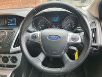USED 2013 13 FORD FOCUS 1.6 ZETEC 5d 104 BHP VERY LOW MILES - PARKING SENSORS -  DAB DIGITAL RADIO - APRIL 2023 MOT