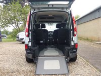 USED 2011 61 RENAULT KANGOO 1.5 EXPRESSION DCI 5d 75 BHP www.suffolkcarcentre.co.uk - Located at Ilketshall