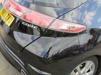 USED 2010 10 HONDA CIVIC 1.8 I-VTEC SI 5d 138 BHP HONDA CIVIC 1.8 I-VTEC SI 5d 138 BHP