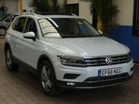 USED 2018 68 VOLKSWAGEN TIGUAN 2.0 SEL TDI 4MOTION DSG 5d 188 BHP SAT NAV PANORAMIC SUNROOF 4WD