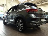 USED 2020 20 VOLKSWAGEN T-ROC 1.5 R-LINE TSI EVO DSG 5d 148 BHP STUNNING EXAMPLE SAT NAV PART LEATHER INTERIOR VW WARRANTY MAR 2023