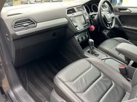USED 2016 66 VOLKSWAGEN TIGUAN 2.0L SE NAVIGATION TDI BMT DSG 5d 148 BHP *FANTASTIC CONDITION*