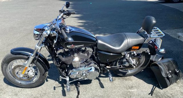 2011 61 Harley-Davidson Xl 1200C Custom Sportster