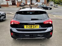 USED 2018 68 FORD FOCUS 1.0 VIGNALE 5d 124 BHP ONE OWNER | FORD HISTORY