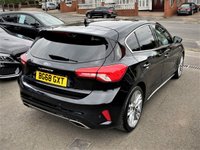 USED 2018 68 FORD FOCUS 1.0 VIGNALE 5d 124 BHP ONE OWNER | FORD HISTORY