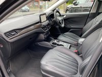 USED 2018 68 FORD FOCUS 1.0 VIGNALE 5d 124 BHP ONE OWNER | FORD HISTORY