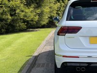 USED 2017 67 VOLKSWAGEN TIGUAN 2.0 R LINE TDI BMT 4MOTION DSG 5d 148 BHP Panoramic Glass Roof Sat Nav