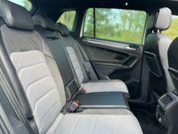 USED 2017 67 VOLKSWAGEN TIGUAN 2.0 R LINE TDI BMT 4MOTION DSG 5d 148 BHP Panoramic Glass Roof Sat Nav