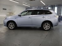 USED 2014 64 MITSUBISHI OUTLANDER 2.0 PHEV GX 4H 5d 162 BHP STUNNING CONDITION, LOW MILES AND FULL SERVICE HISTORY.