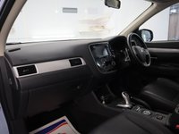 USED 2014 64 MITSUBISHI OUTLANDER 2.0 PHEV GX 4H 5d 162 BHP STUNNING CONDITION, LOW MILES AND FULL SERVICE HISTORY.