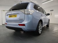 USED 2014 64 MITSUBISHI OUTLANDER 2.0 PHEV GX 4H 5d 162 BHP STUNNING CONDITION, LOW MILES AND FULL SERVICE HISTORY.